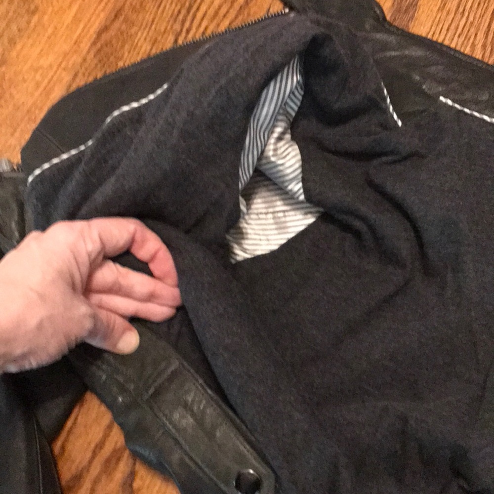 EUC black soft leather jacket - Picture 8 of 8